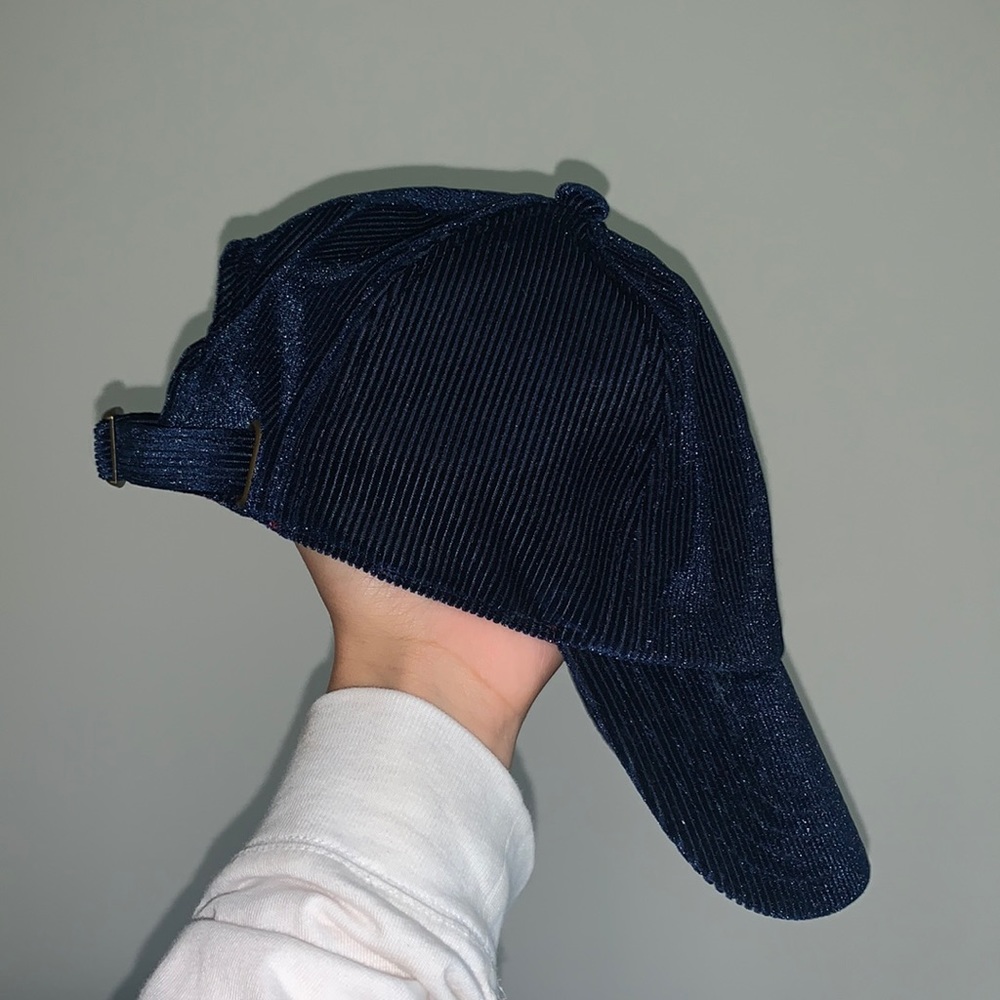Gap corduroy hat
